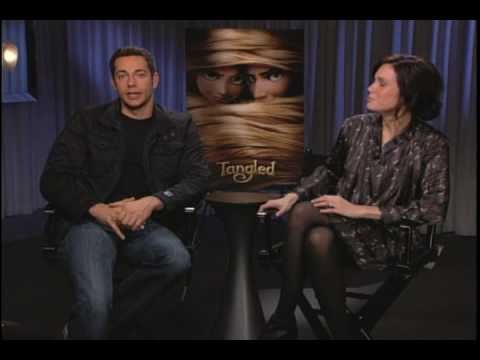 Tangled - Mandy Moore & Zachary Levi Interview