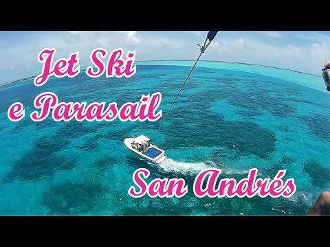 Voando de Parasail e andando de Jet Ski na ilha de San Andrés - Caribe Colombiano