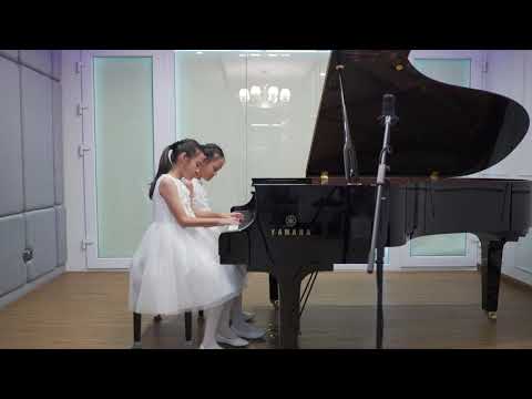 Mayaa Kayaa   Die Russsen kommen by Robert Volkmann