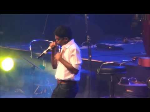 Royalists Onstage 2013 -  Singing and Beat-boxing