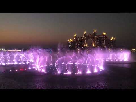 The Palm Dubai fountain 4