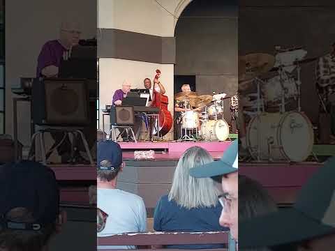 Moanin - Ray Charles - Performed by The Capri Big Band