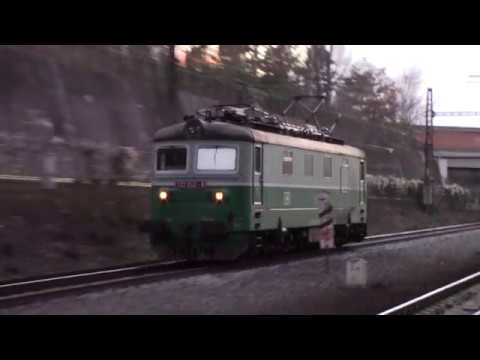 Lokomotiva 122.032-6 ČD Cargo - Praha-Kačerov 8.12.2018