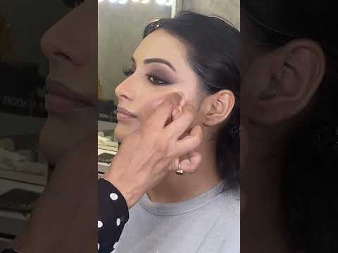 Bridal Makeup Artist portfolio by Richa Sharma Makeovers in Delhi - Photo 2 Bridal Makeup Artist portfolio by Richa Sharma Makeovers in Delhi - Photo 2