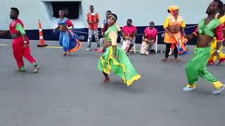 OLD Carribbean Cruise - Allure of the Seas :-)