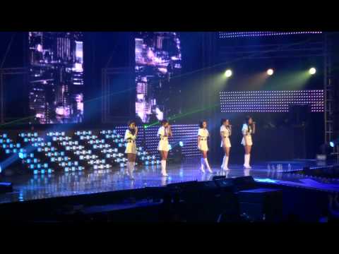 110611 KARA Fan Meeting Wait Fancam