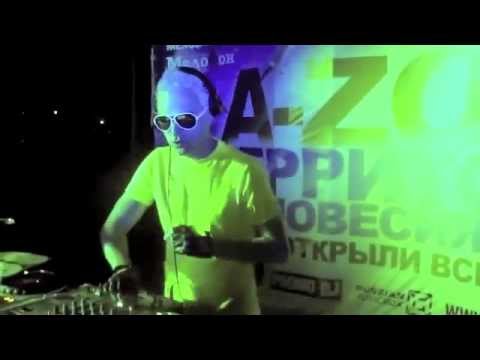 M.PRAVDA - Live in Motion 085 (Best of Feb. 2012)