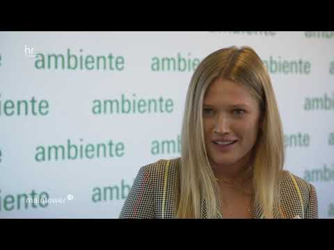 Top-Model Toni Garrn in Frankfurt erwischt | maintower