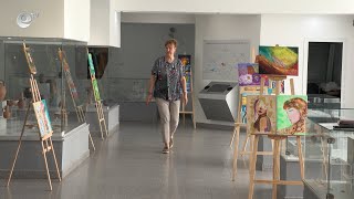 Силвия Тенчева представи изложбата "Радостта на цветовете"