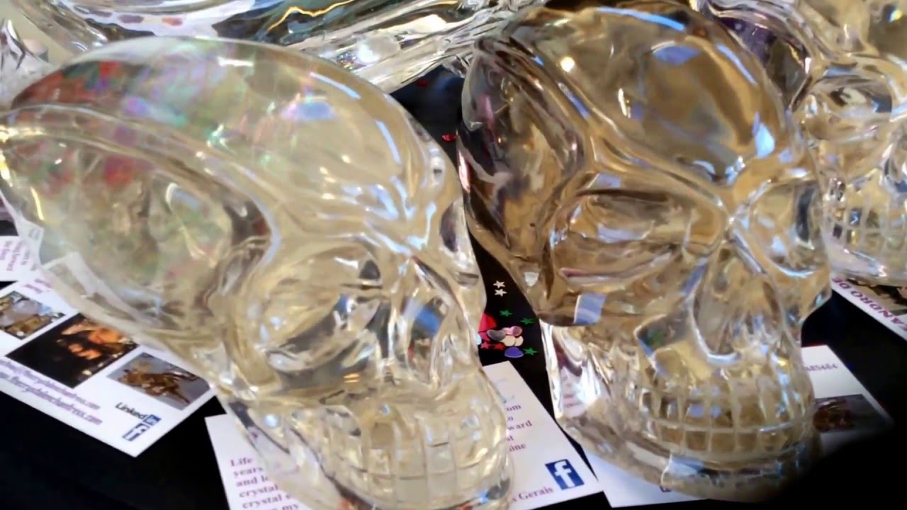 World’s FINEST ULTRA RARE CITRINE traveller style skulls from Leandro de Souza.