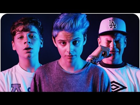 ROAST YOURSELF CHALLENGE - Grischistudios (Musikvideo)