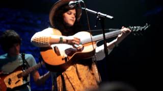 Soko live @paris @café de la danse 05 mars 2012 "Fake it Untill you Make It "