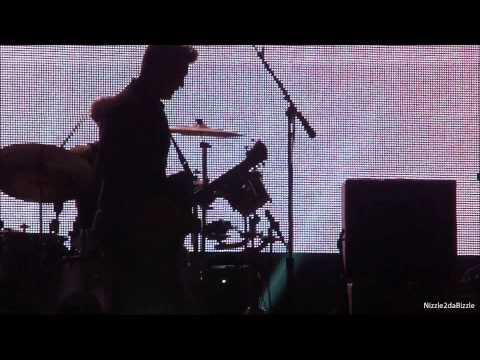 Queens Of The Stone Age - Song For The Dead [HD] live 26 11 2013 Ziggodome Amsterdam