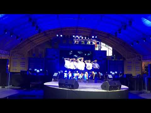 Monkey kiss @CentralWorld (Practice)