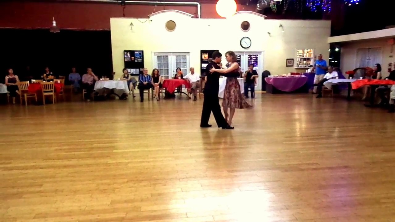 Argentine Tango Performance 2  Pablo Gomez & Ludmila  Srnkova   www.tangonation.com   8/3/2017