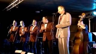 THE FOUR CANDLES & jOHN LEWIS performing INSANITY