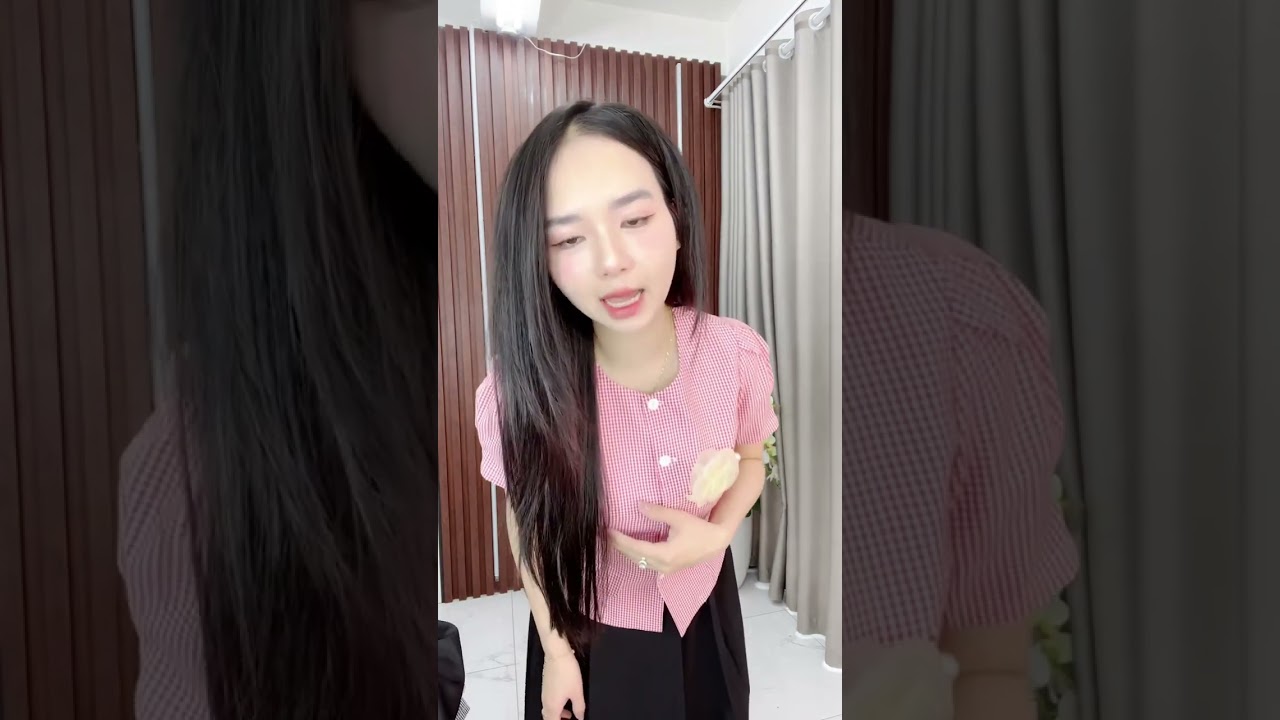 Sơ mi kẻ ôm vừa 2 nắp túi kẻ ô nhỏ, kiểu dáng dễ mặc, tôn dáng UKSM2501015