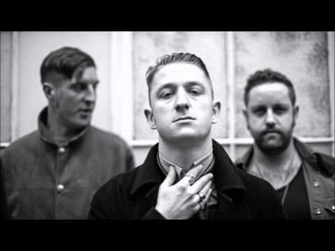 The Amazing Snakeheads - Tiger By The Tail