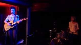 Honeyblood 'Super Rat' Live (HD) at Broadcast Glasgow 15 September 2013