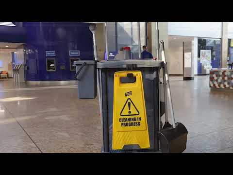 Slide 3 - Exel® Follow-Me Smart Trolley (video)