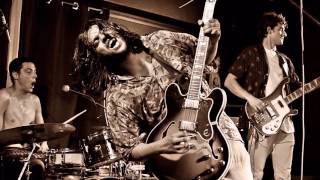 BRENDON THOMAS AND THE VIBES: Peace Revival