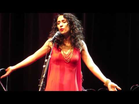 Paulinho da Viola e Marisa Monte - Pra ver As Meninas (BH 2017)