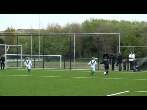 Quick Boys Toernooi - 1ste wedstrijd DHC F2 - Haaglandia F5. Uitslag 2-1