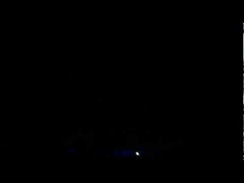 HARDWELL drops NUMB vs. WHO IS READY TO JUMP (Glowinthedark remix) live @Spazio 900 Rome 26-01-13