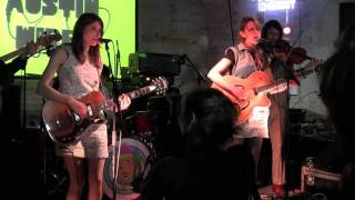Smoke Fairies - &#39;&#39;Frozen Heart&#39;&#39; Live @ SXSW 2010