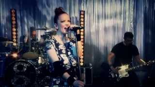 Garbage - Man On A Wire