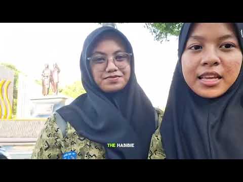 `Description Text || Vlog at the love monument BJ Habibie dan Ainun 