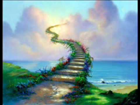 07 În fata tronului de sus