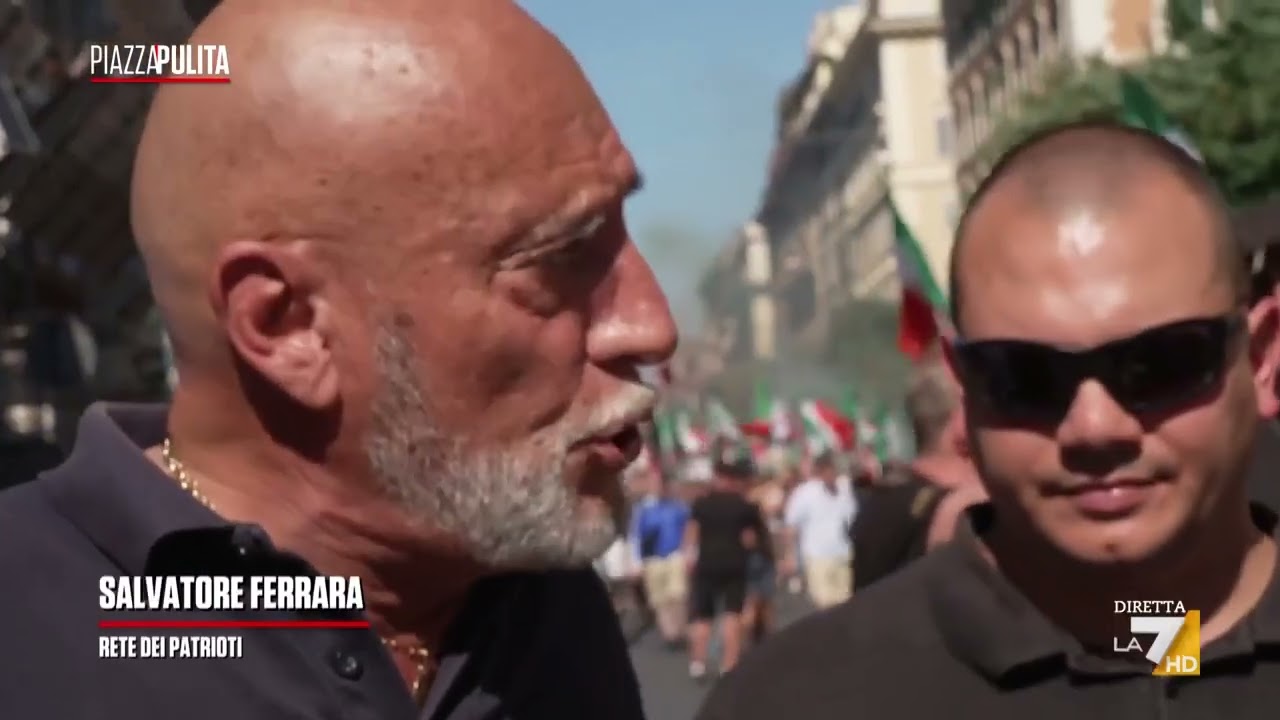Remigrazione, saluti romani e minacce al Parlamento: il corteo nero sfila nel cuore di Roma
