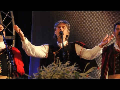 Lijepa moja - Klapa Maslina (Poljud 2008)