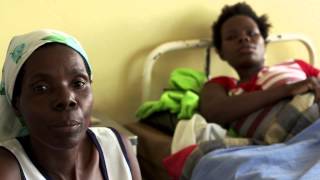 preview picture of video 'Hoffnung statt Zukunftsangst. Leben im Bistum Chinhoyi in Simbabwe - Trailer - Jesuitenmission'