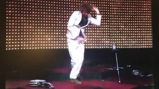 Gorillaz - Submission (feat. Steve Martin)