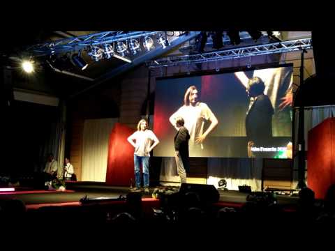 MISS FRAGOLA : 2^Pte.PINO E GLI ANTICORPI "COMICI DI ZELIG" PEVERAGNO (CN) 11- 6 - 2016