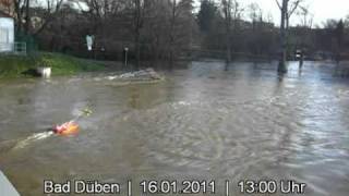 preview picture of video 'Hochwasser am 16.01.2011 in Bad Düben'