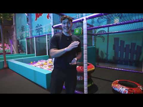 Följ med genom Jumpy lekland i Hovås