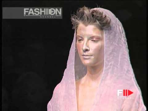 "Issey Miyake" Spring Summer 1995 Paris 7 of 7 pret a porter woman by FashionChannel