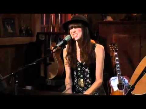 Diane Birch and Daryl Hall - Nothing But A Miracle