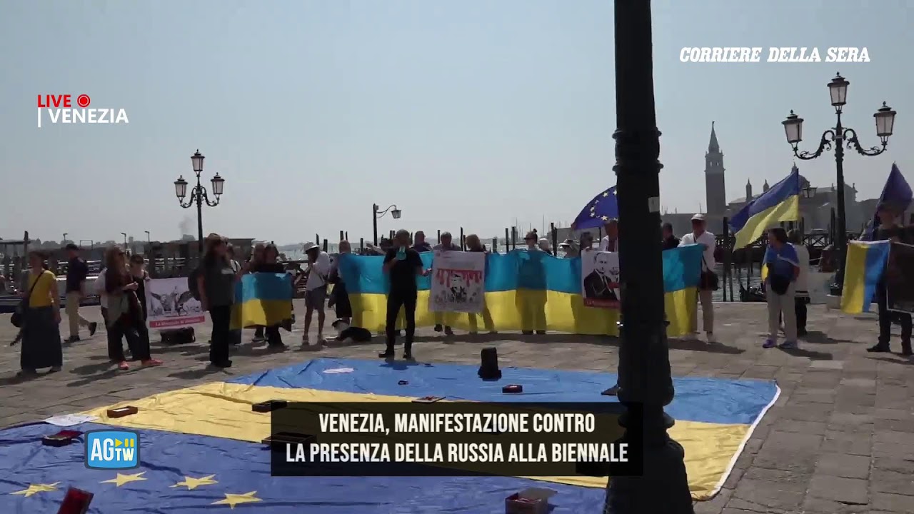 Biennale, manifestazione anti-Russia