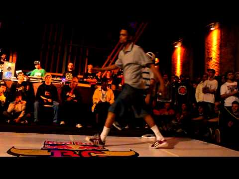 For Fun Party (BC One Cypher) - Lula (Gang Style Crew) vs Puber (Street Breakers Crew)