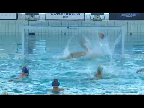 CN Marseille vs Steaua Bucharest - Highlights - Champion's League 2021/2022 Day 12