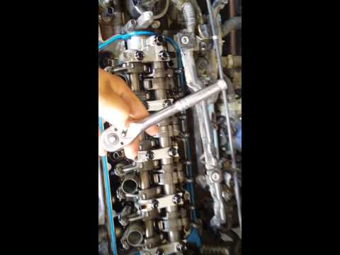 Spark plugs 2001 Honda Civic DX 1.7