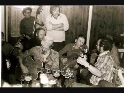 Wabi Ryvola 68 Píseň o trávě a noci