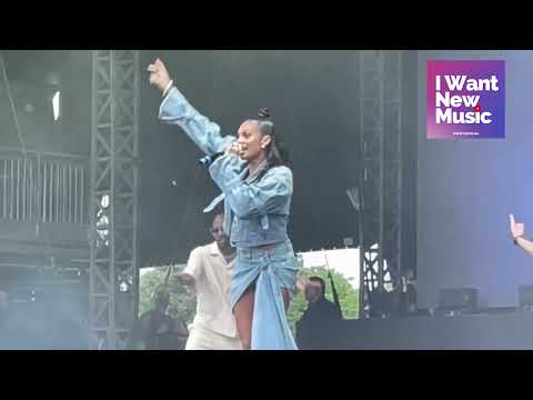 Alesha Dixon - All I Want / The Boy Does Nothing / Scandalous / Ransom @ Mighty Hoopla 2024