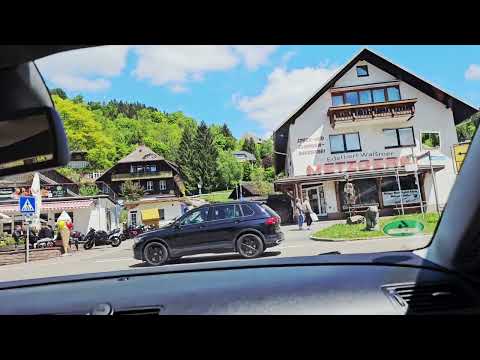 Todtmoos verlassen - 1 Minute Fahrt durch das Schwarzwald-Dorf zur Tankstelle