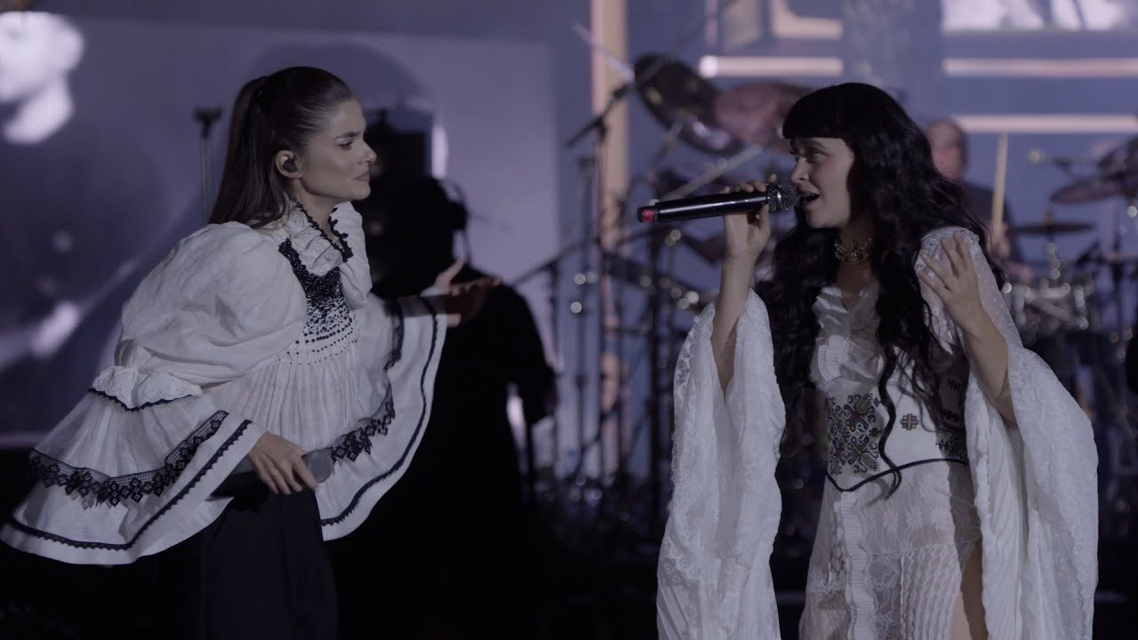 Irina Rimes x Theo Rose - Irina Rimes x Theo Rose - Nu mă duc la club - Descântatele live @ Arenele Romane 2024