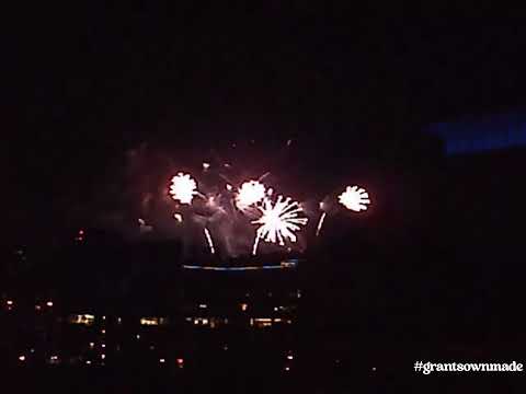 Old Memories: Boston (MA) 2010 4TH of JULY POPS Fireworks Spectacular - viewed from Cambridge